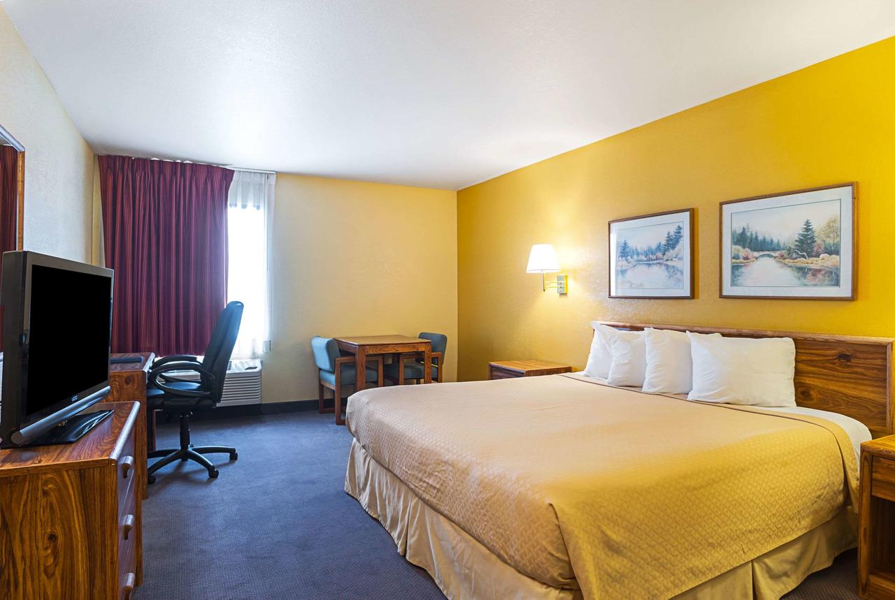 Rodeway Inn & Suites Blanding - thumb 40