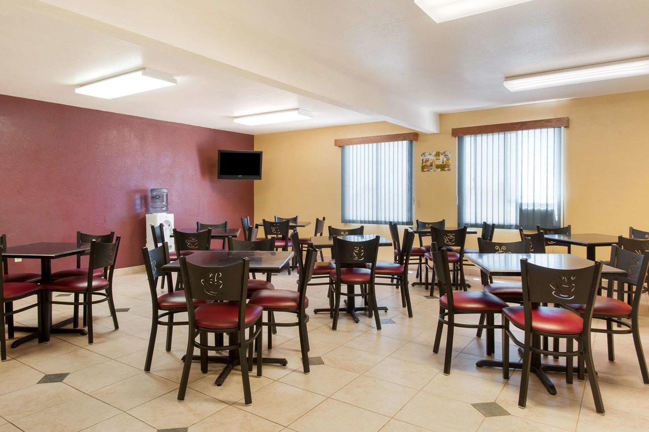 Rodeway Inn & Suites Blanding - thumb 13