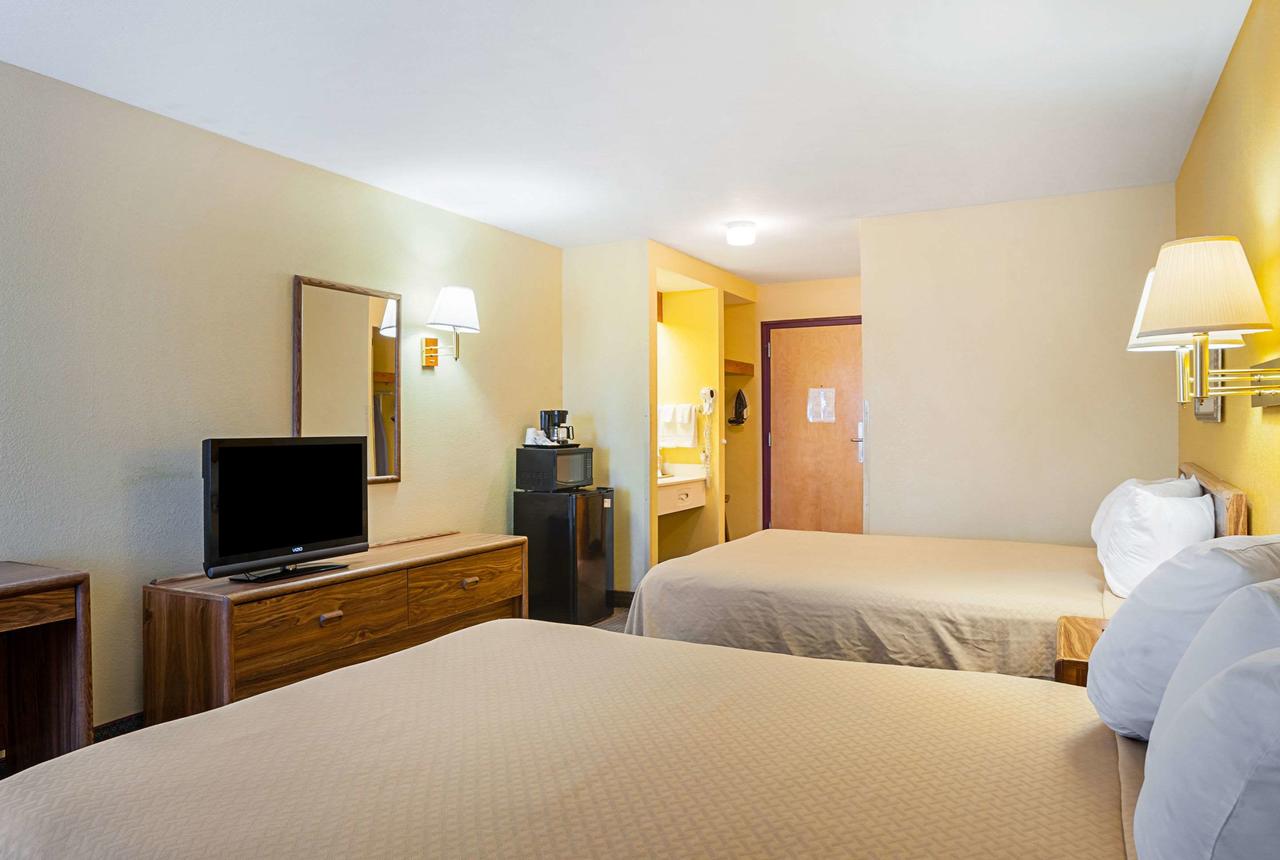 Rodeway Inn & Suites Blanding - thumb 32
