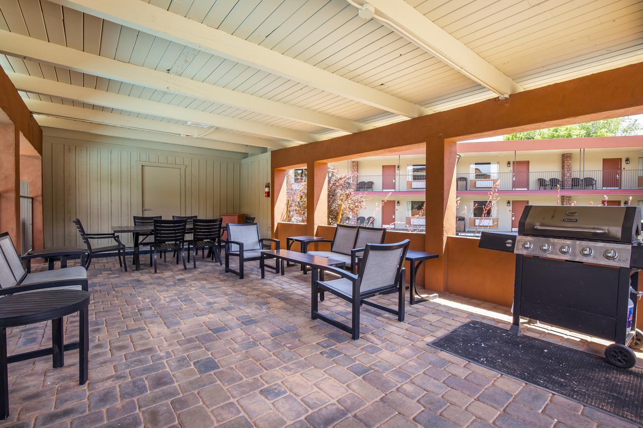 Best Western Red Hills - thumb 6