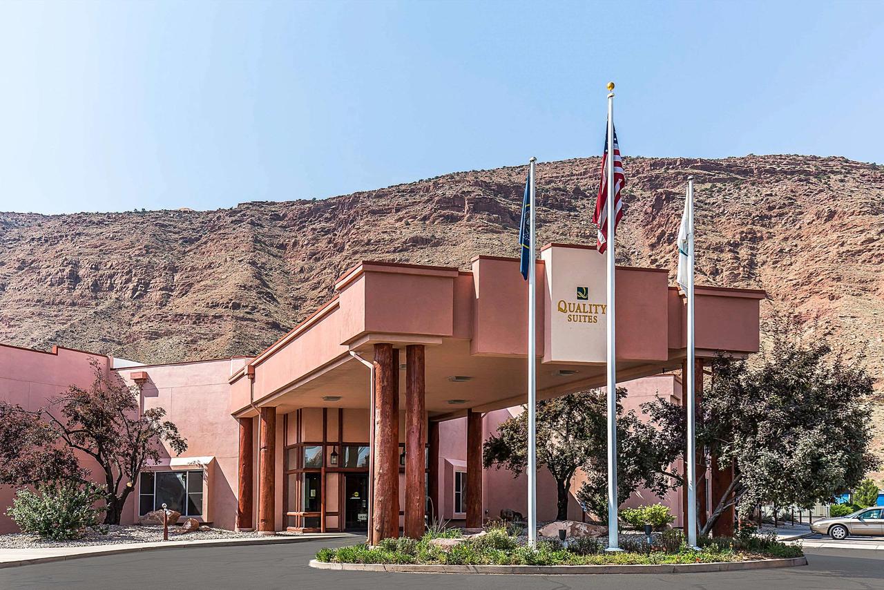Quality Suites Moab - thumb 5