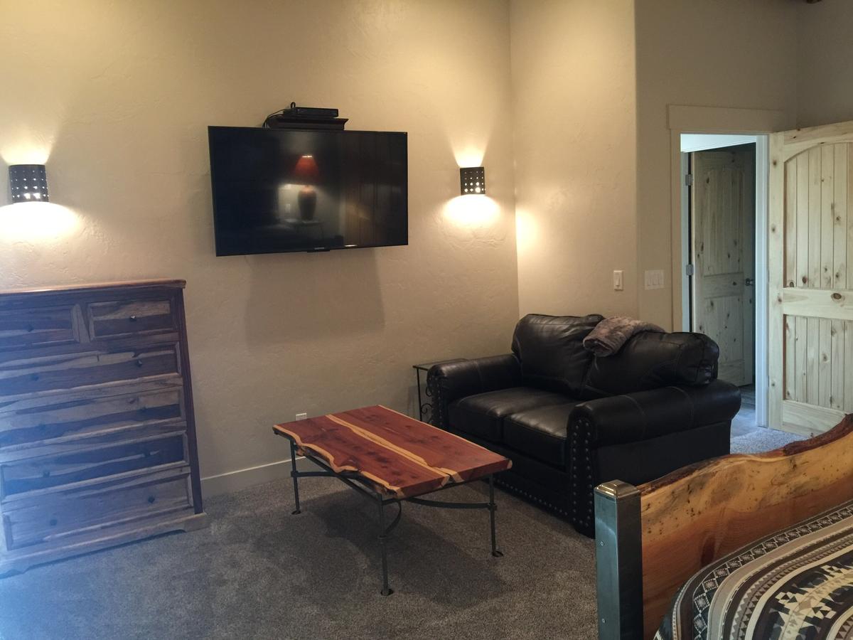 Village Place - thumb 18