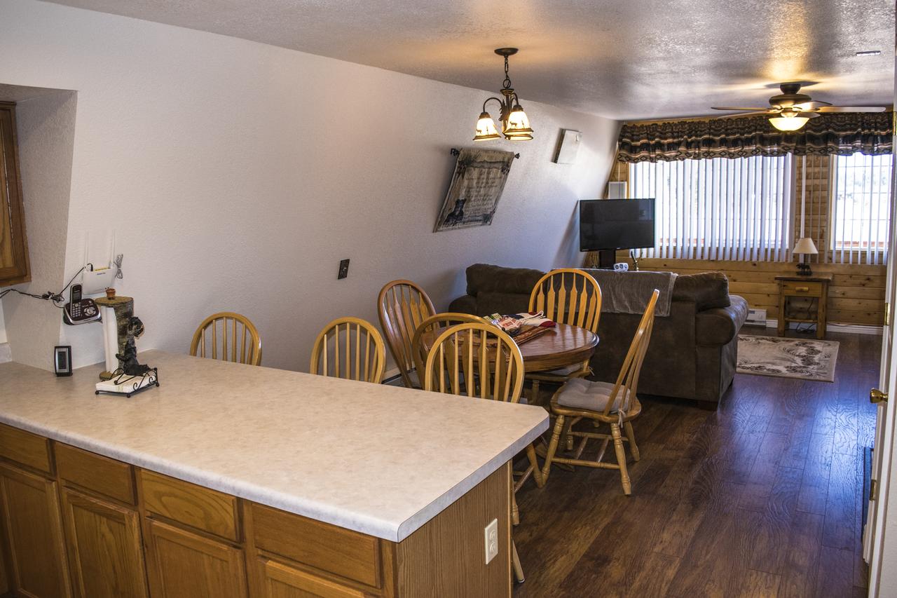 Aspen Meadow Cabin - thumb 6