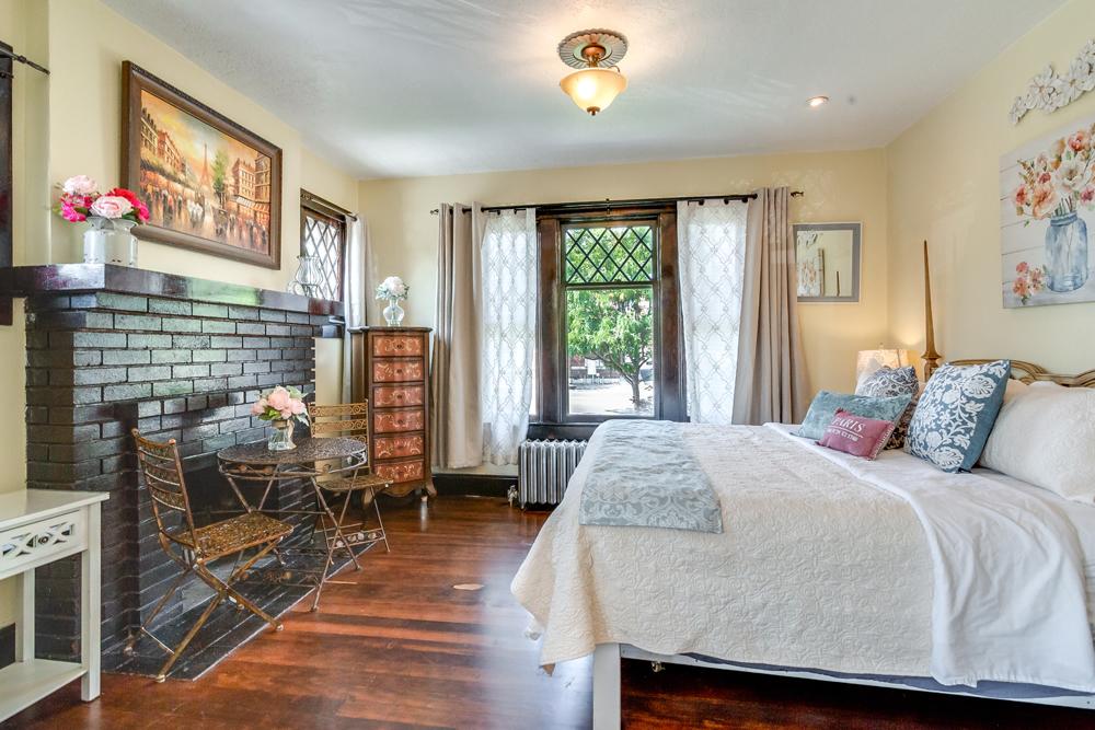 Aspenwood Manor - thumb 8