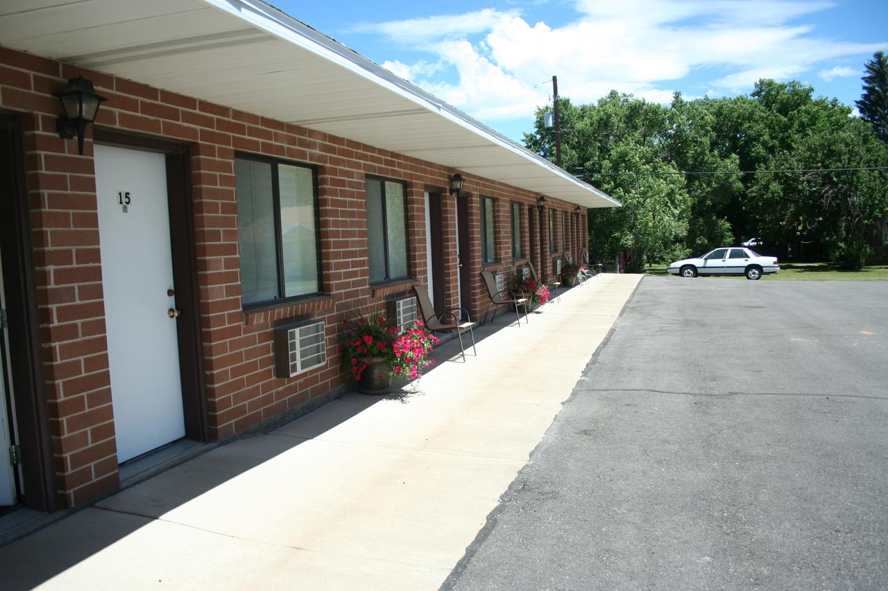 Blue Pine Motel - thumb 2