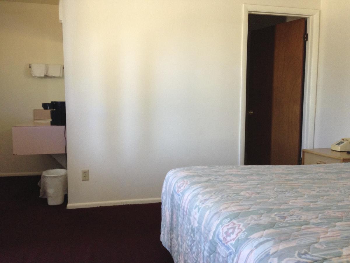 Bryce Way Motel - thumb 16