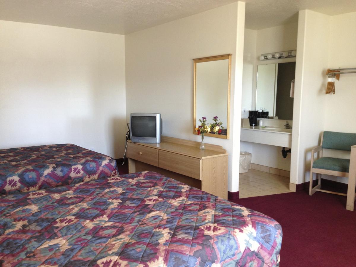 Bryce Way Motel - thumb 18