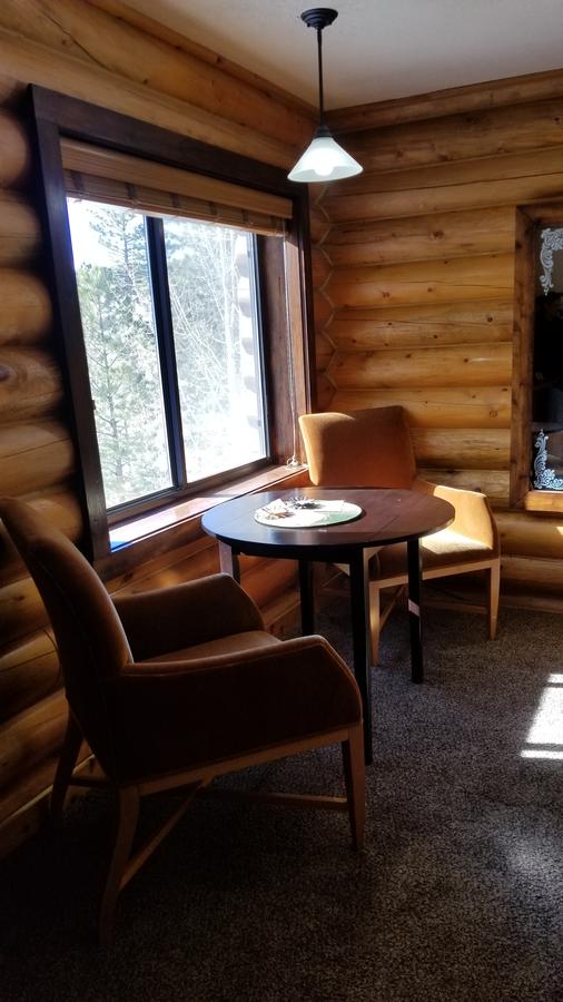 Duck Creek Village Inn - thumb 6