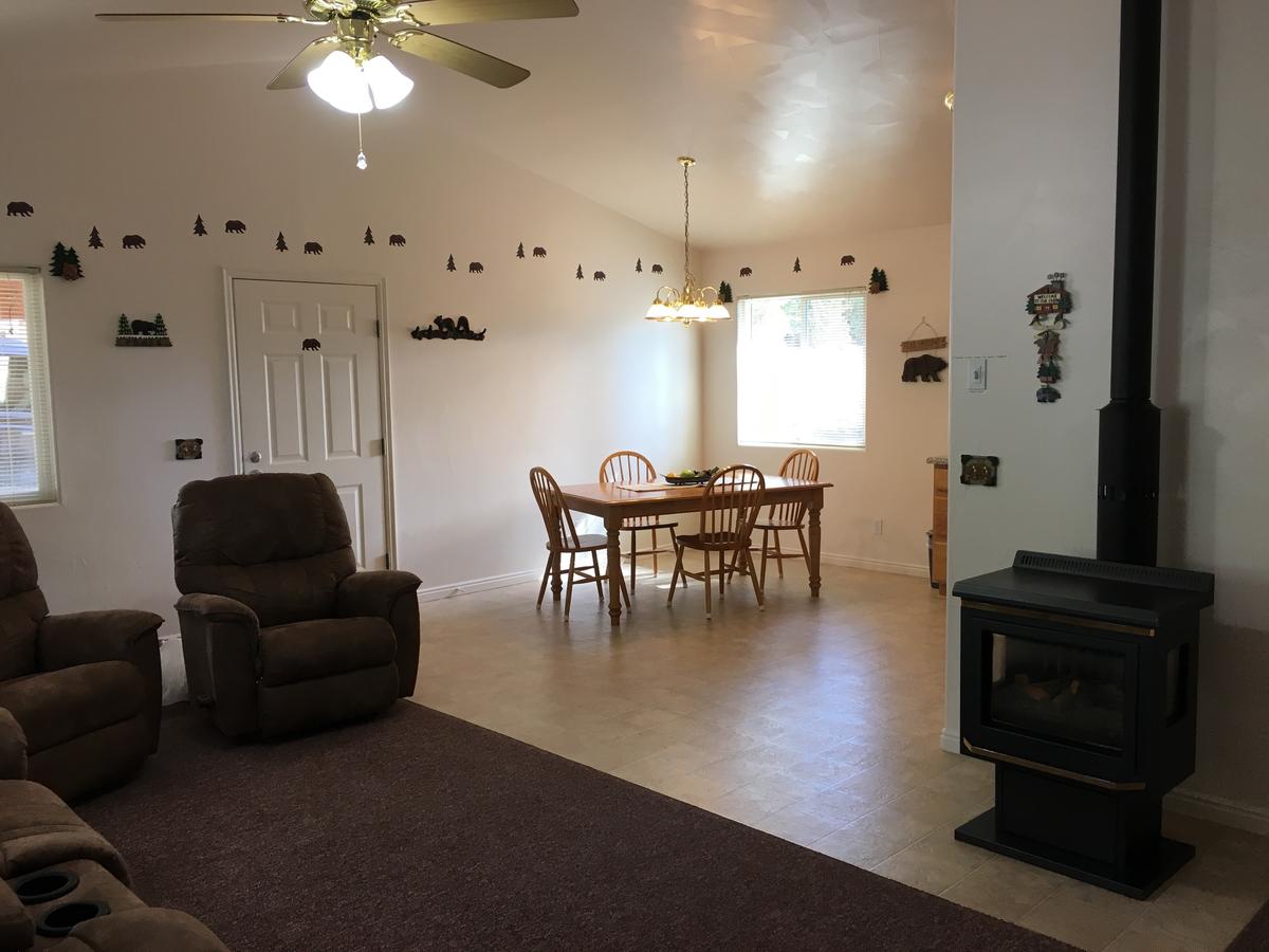 Duck Creek Village Inn - thumb 15