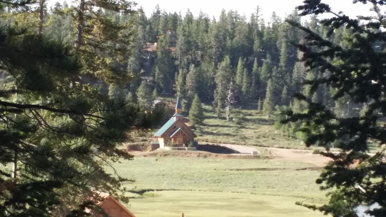 Duck Creek Village Inn - thumb 39