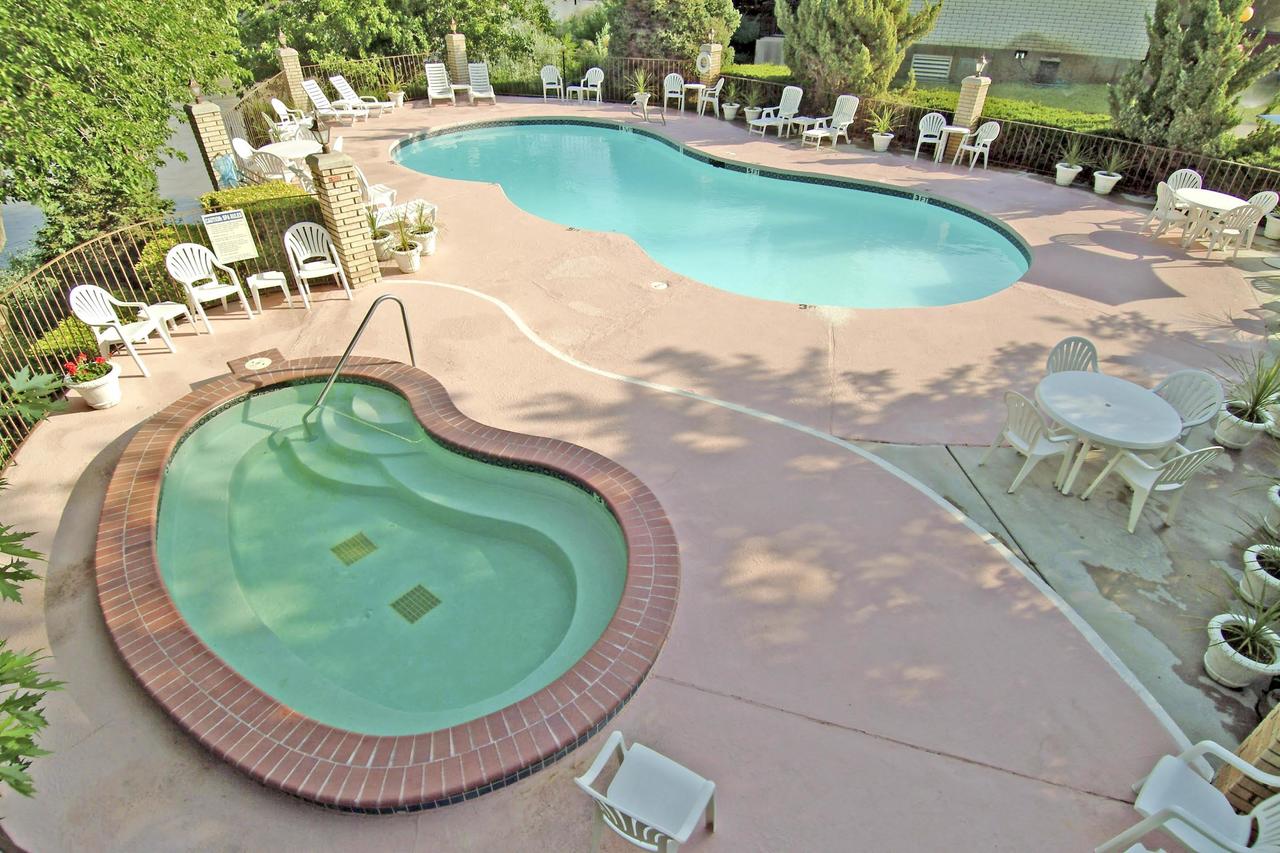 River Terrace Inn - thumb 9