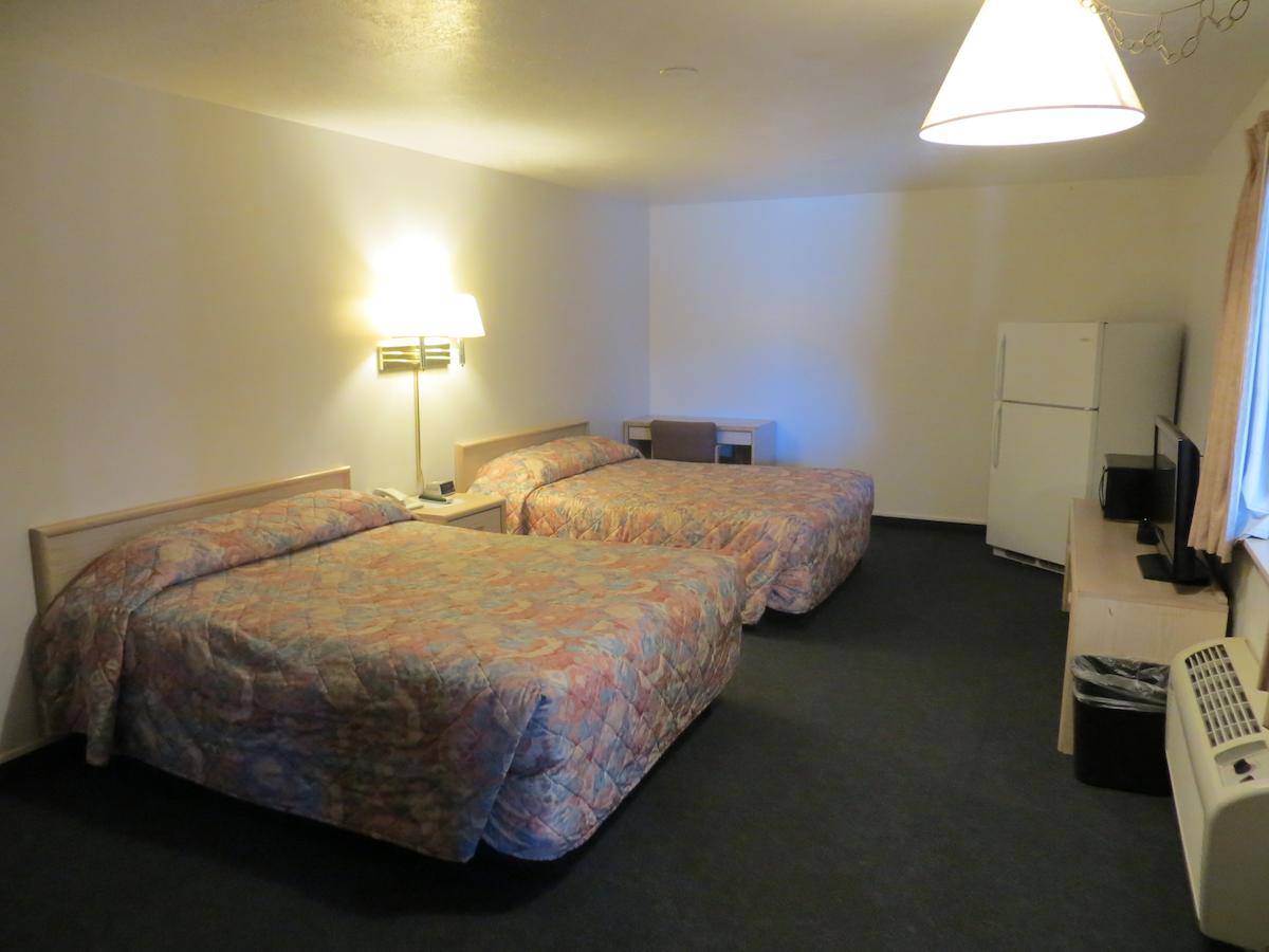 Four Corners Inn - thumb 25
