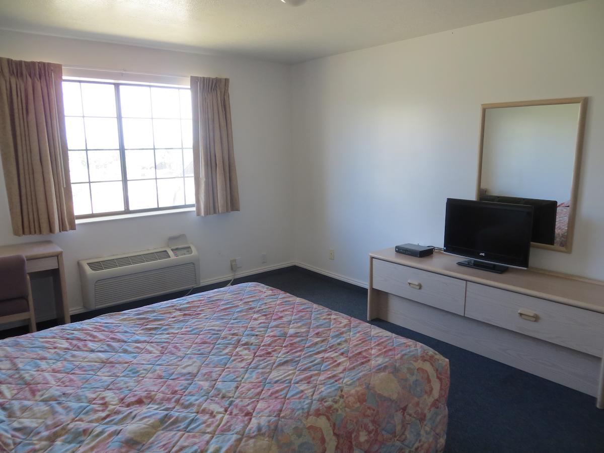 Four Corners Inn - thumb 32