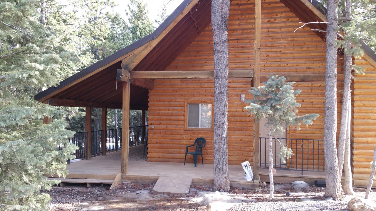 Pinewoods Resort And RV Park - thumb 0