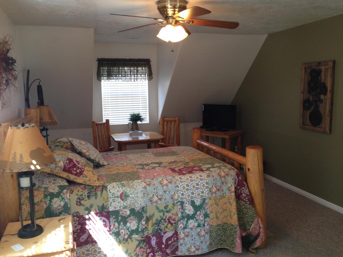 Bullberry Inn Bed & Breakfast - thumb 22