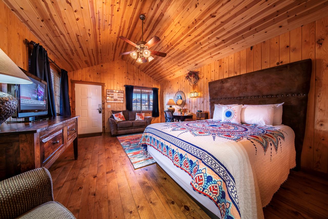 Desert Rose Resort & Cabins - thumb 10