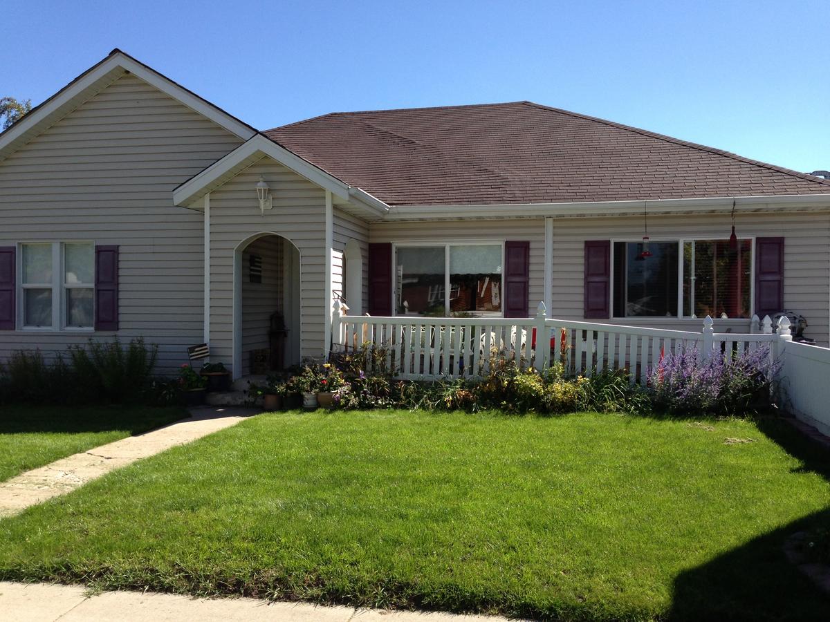 Purple Sage Motel - thumb 0