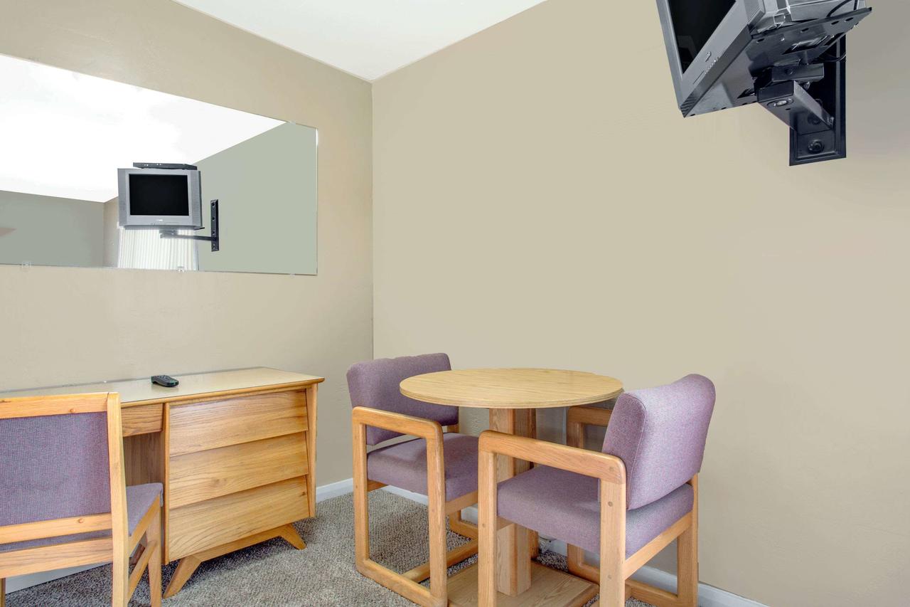 Best Host Inn - thumb 13