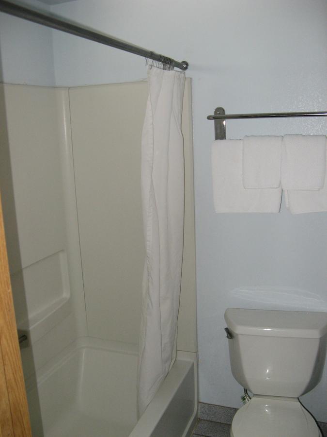 Best Host Inn - thumb 23