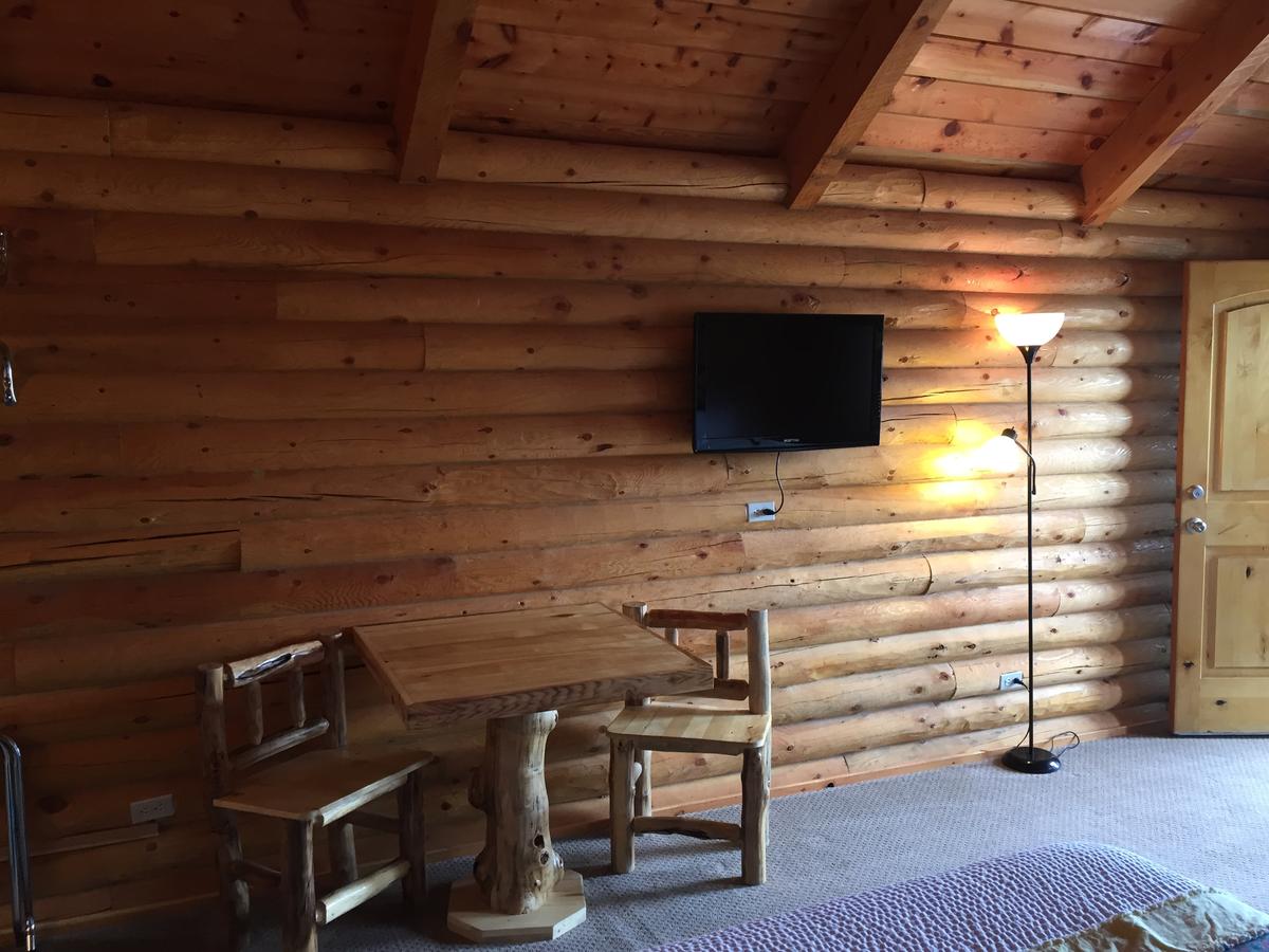 Bryce Canyon Log Cabins - thumb 18