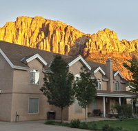 Novel House Inn at Zion - Tourism Bookings