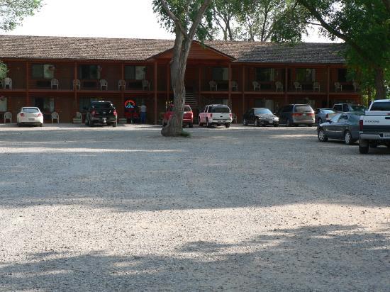 Austin's Chuckwagon Motel - thumb 12