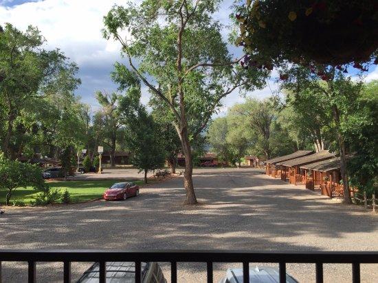 Austin's Chuckwagon Motel - thumb 7