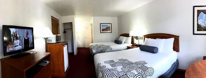 Austin's Chuckwagon Motel - thumb 8