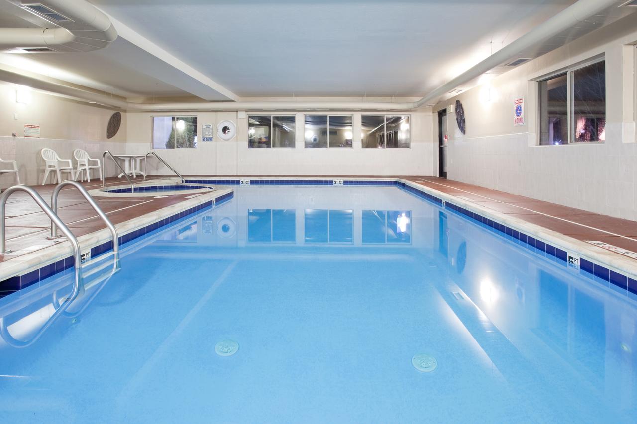 First Choice Inns At The Swell - thumb 27