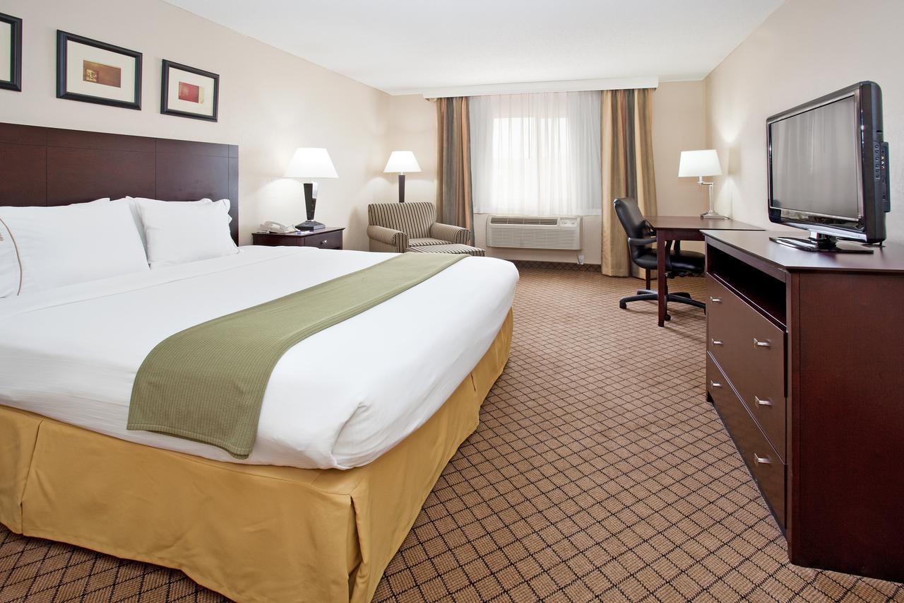 First Choice Inns At The Swell - thumb 41