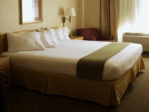 First Choice Inns At The Swell - thumb 20