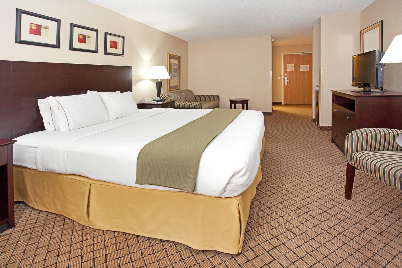 First Choice Inns At The Swell - thumb 44