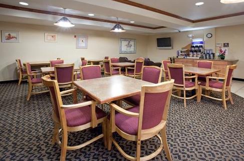 First Choice Inns At The Swell - thumb 14