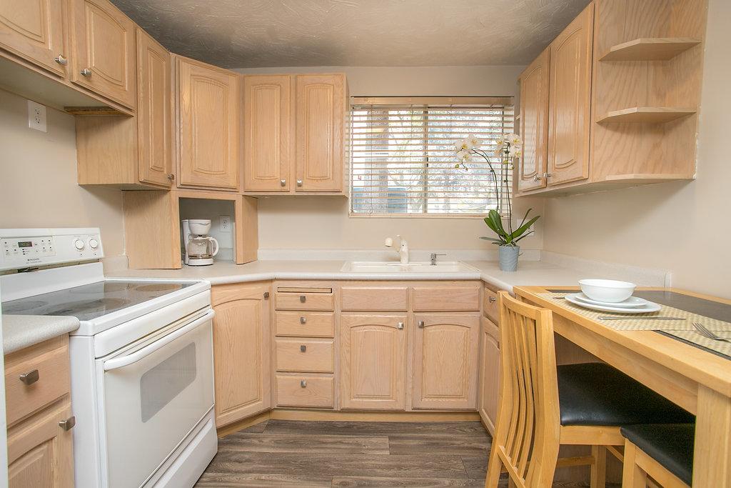 Cozy Just Remodeled House Near SKI Resorts - thumb 23