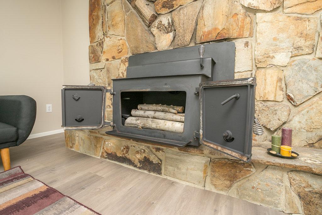 Cozy Just Remodeled House Near SKI Resorts - thumb 12