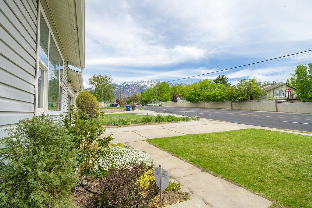 Cozy Just Remodeled House Near SKI Resorts - thumb 1