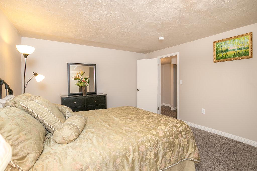 Cozy Just Remodeled House Near SKI Resorts - thumb 27