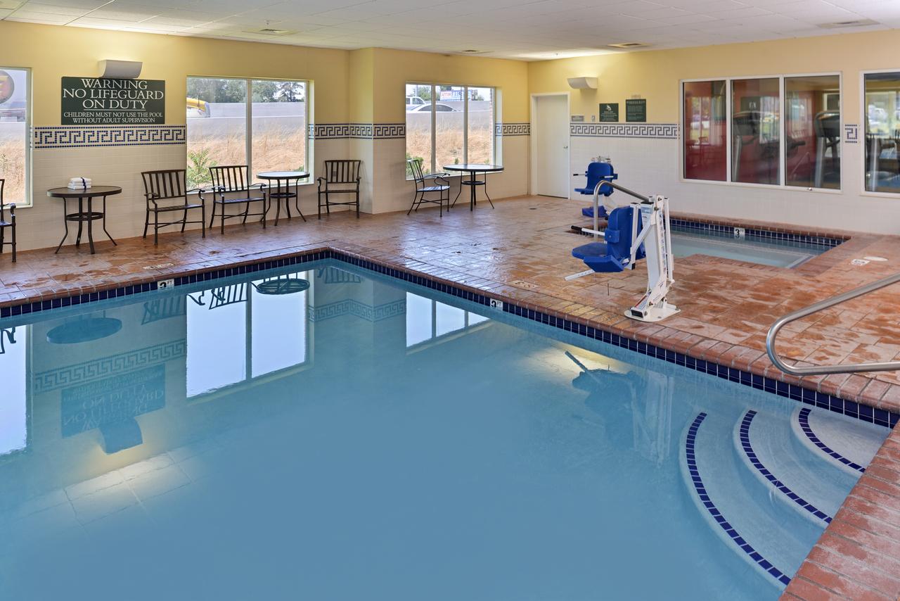 Country Inn & Suites By Radisson, Bountiful, UT - thumb 24