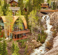 Creekside Chalet - Hotels Santiago