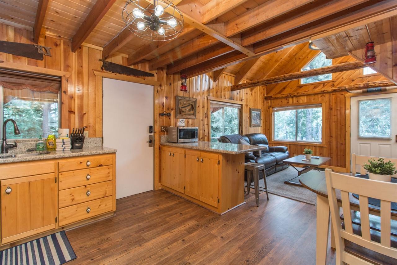 Duck Creek Cozy Cabin - thumb 15