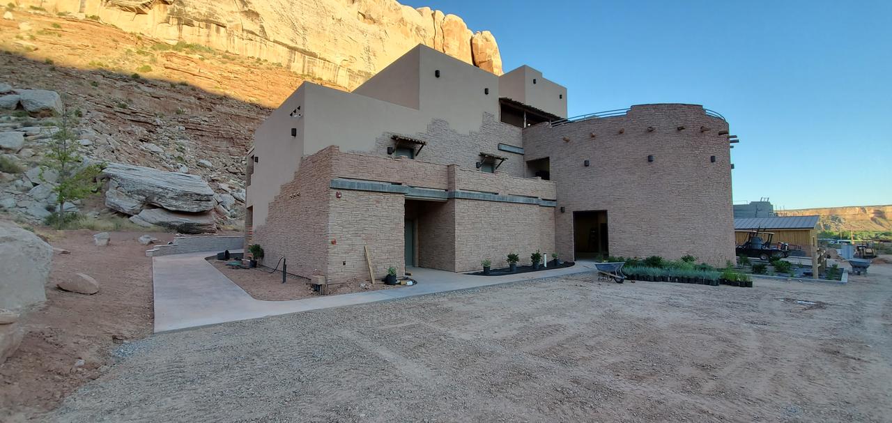 Bluff Dwellings Resort - thumb 16