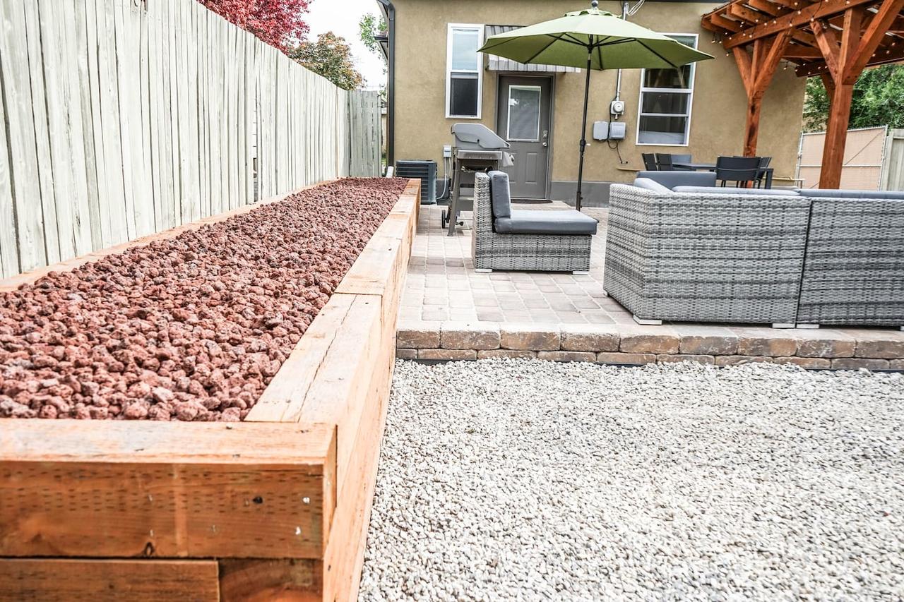 Distinct Tudor House In Salt Lake City - thumb 3