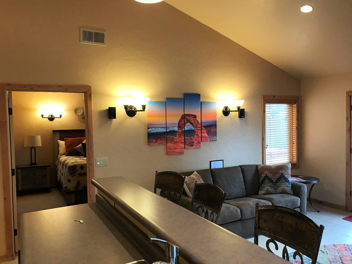 1 Desert Winds Drive - thumb 27