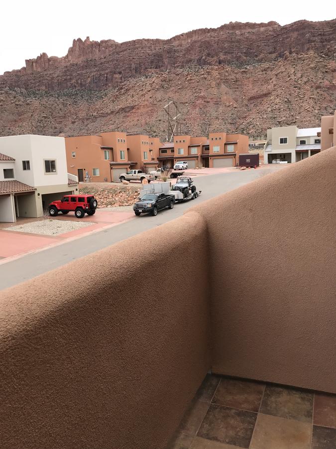 1 Desert Winds Drive - thumb 24