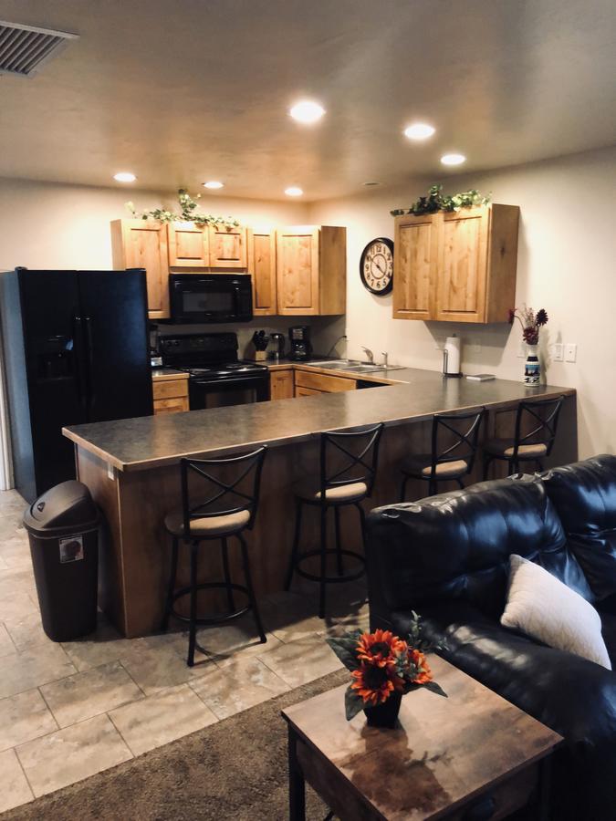 Cedar Canyon Condos - thumb 10