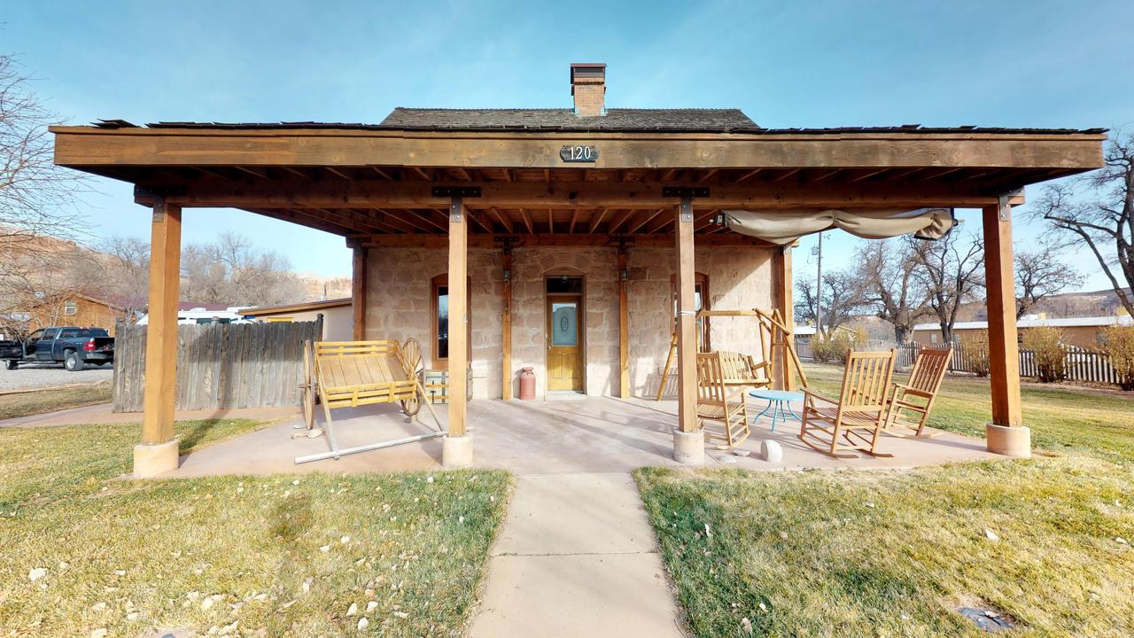 Jens Nielsen House In Bluff Utah - thumb 39