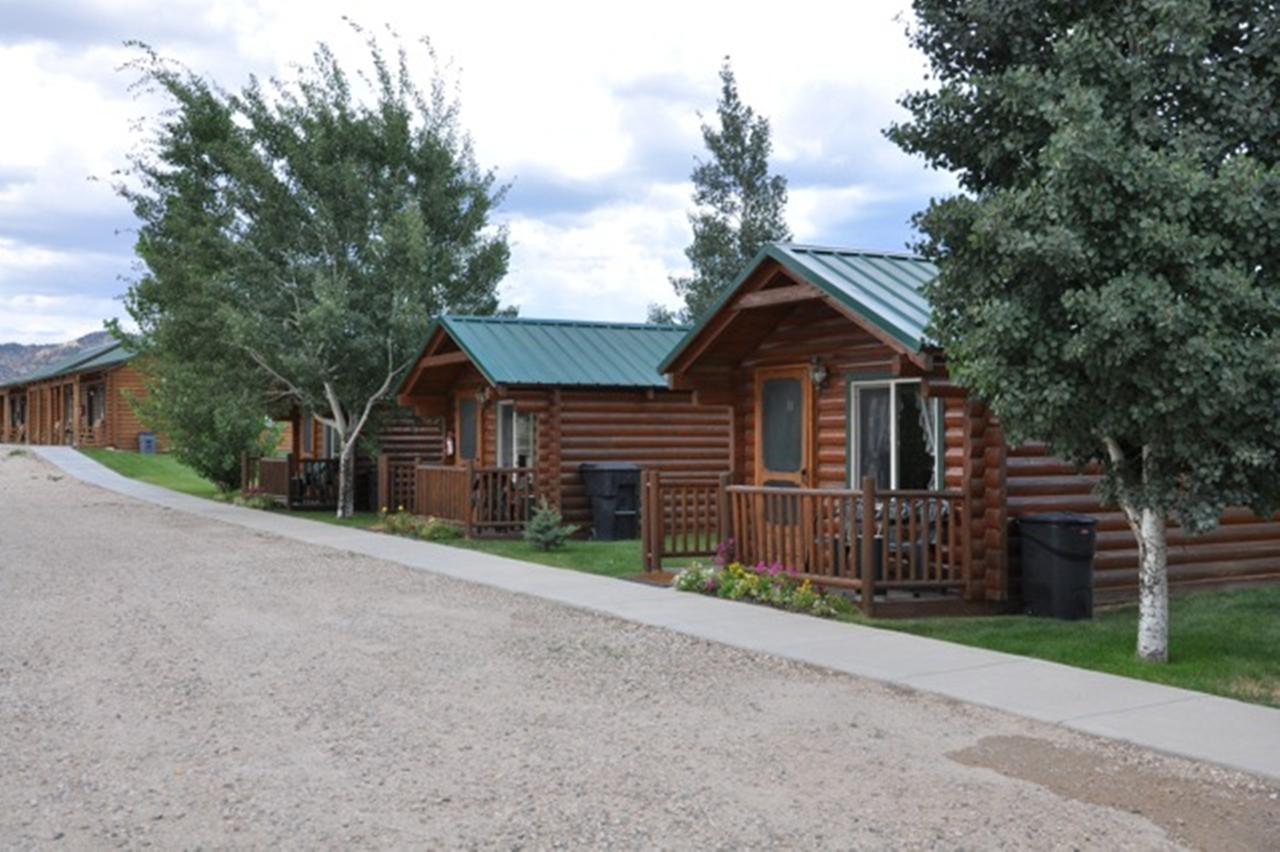 Bryce Country Cabins - thumb 16