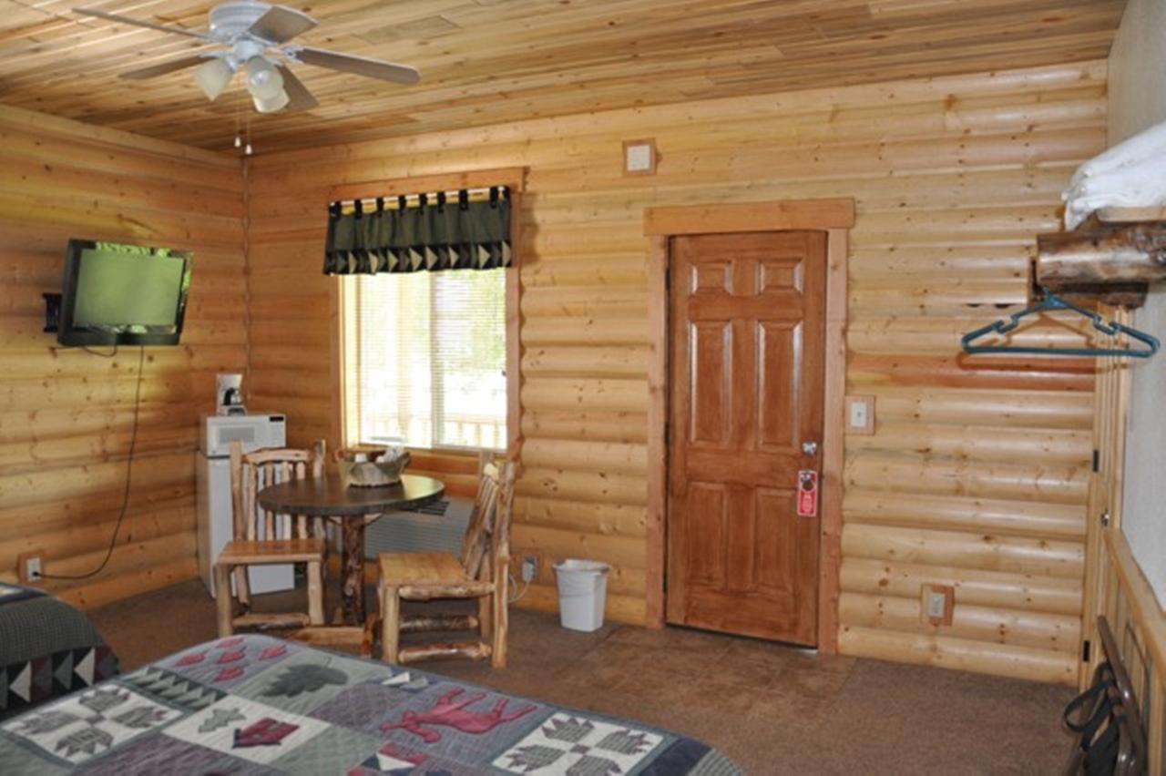 Bryce Country Cabins - thumb 13