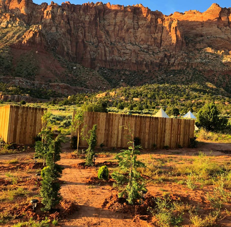 Canaan Cliffs Glamping - thumb 17