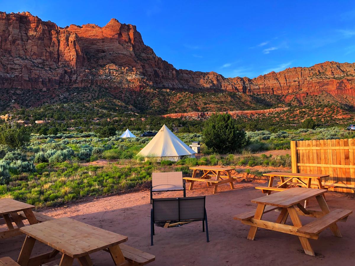 Canaan Cliffs Glamping - thumb 22